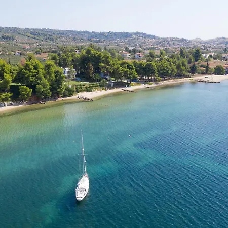 Stone Made Seaside Villa Nikiti (Sithonia)